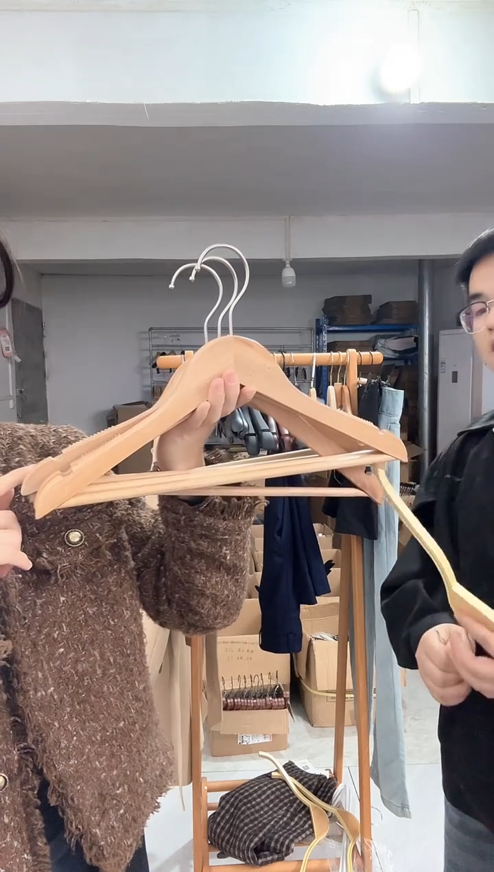 7支装荷木衣架尾货