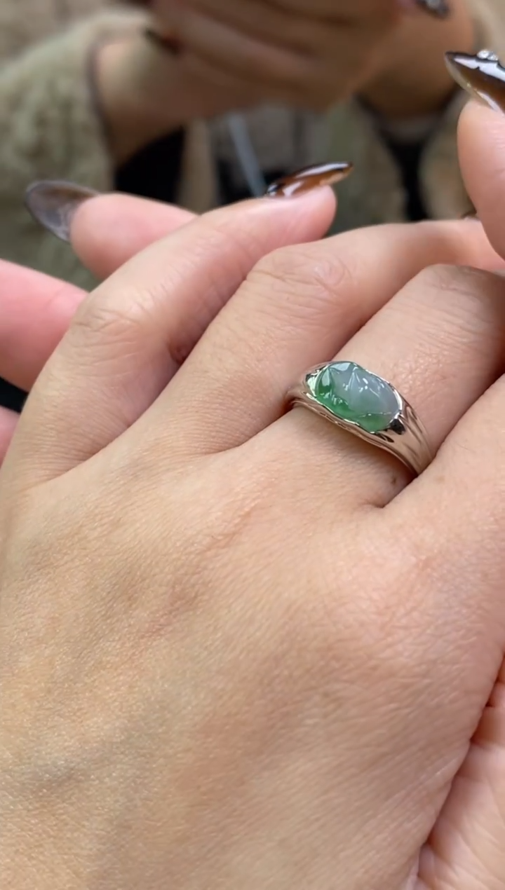 颈饰银S925镶嵌翡翠净货19306