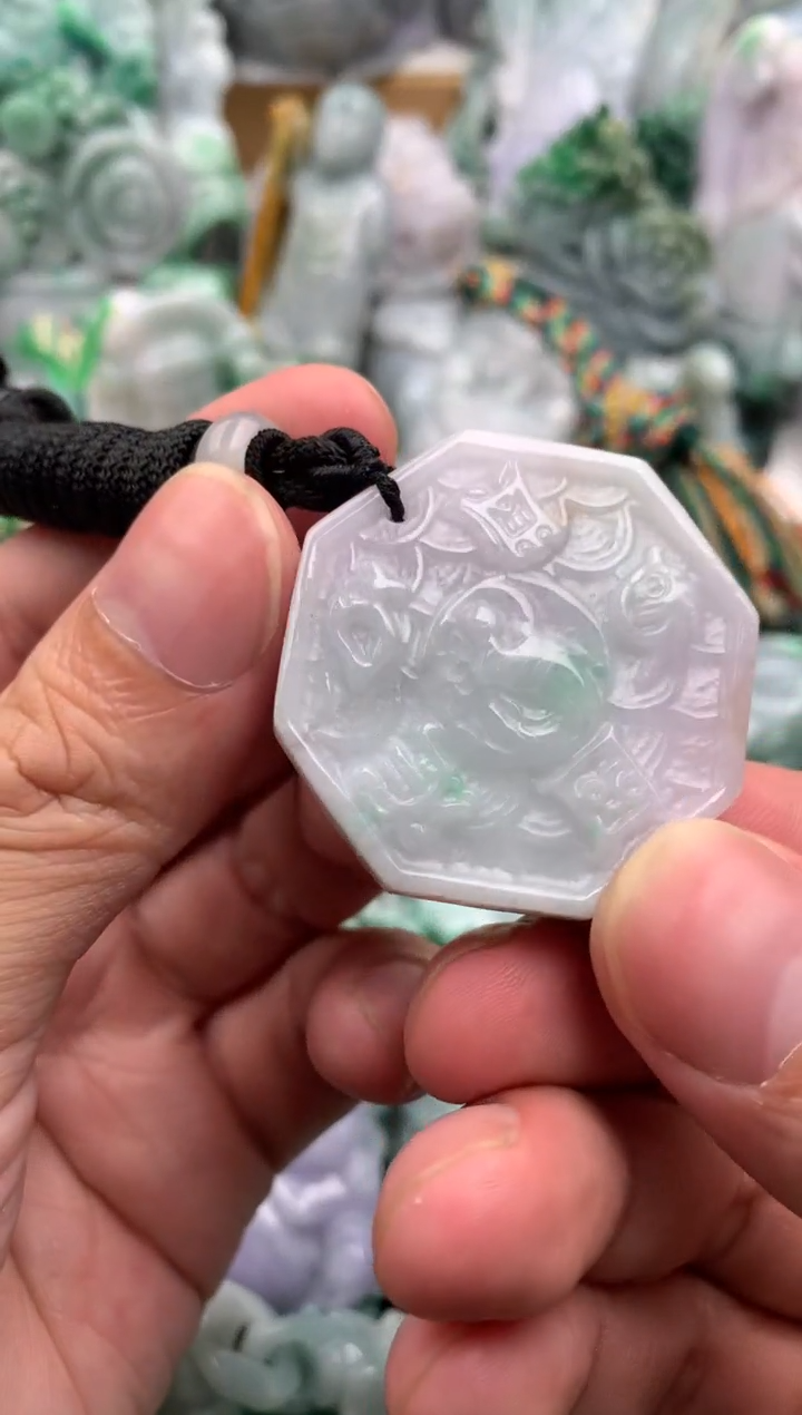 吊坠(不含链)未镶嵌翡翠1