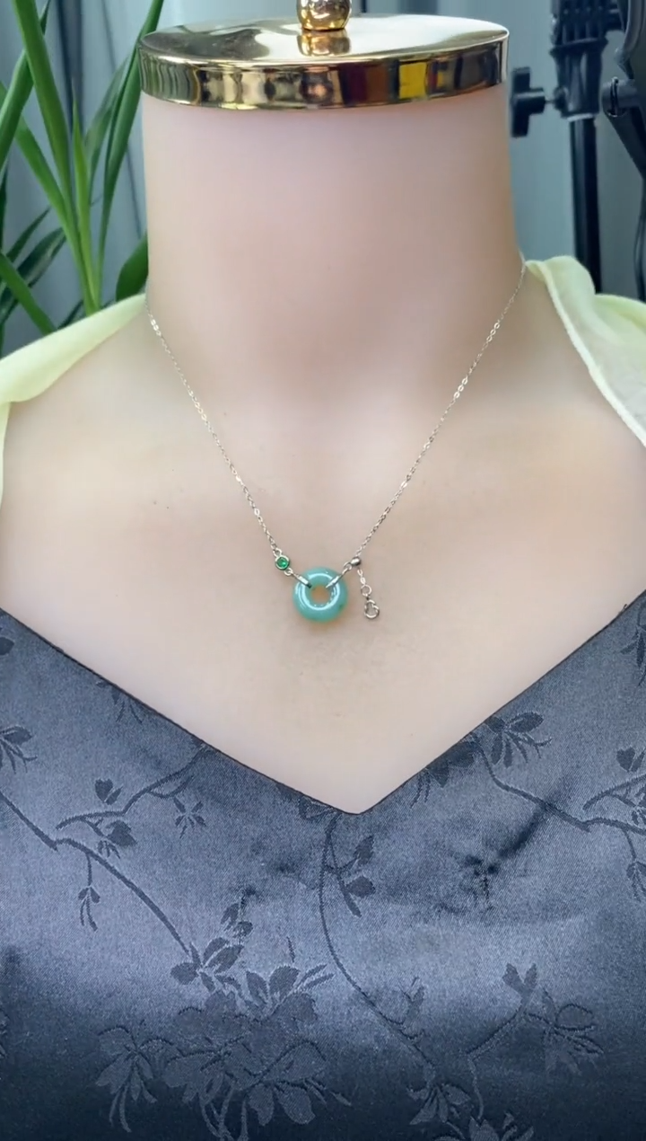 颈饰银S925镶嵌翡翠净货16362