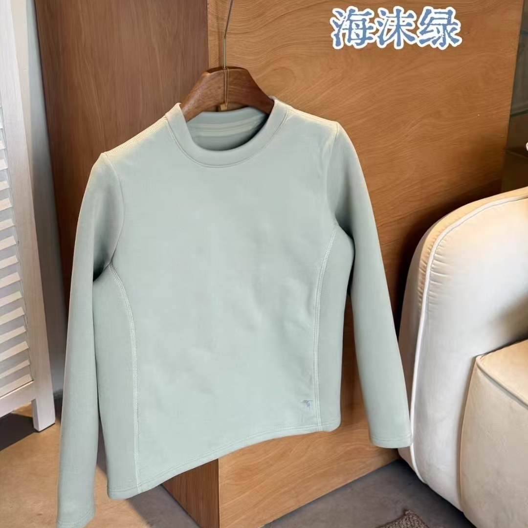 9376-（海沫绿）鹅绒T恤