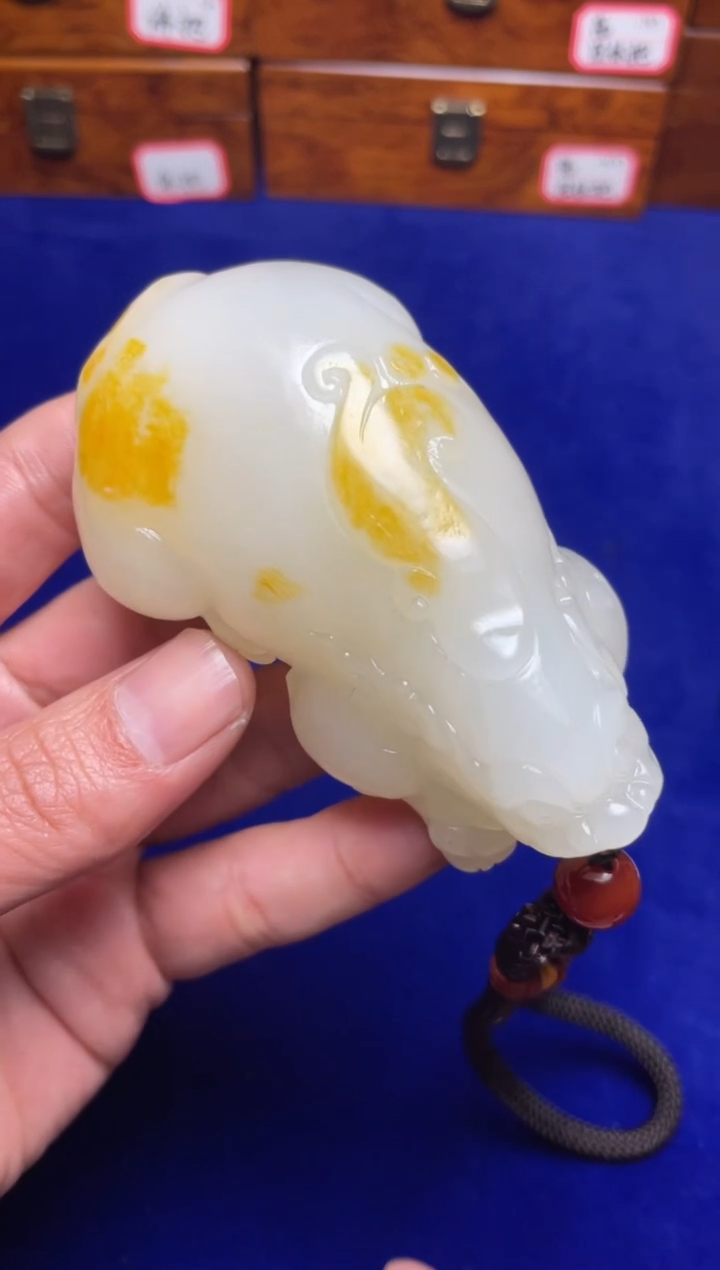 未镶嵌和田玉把件黄*庭和田玉