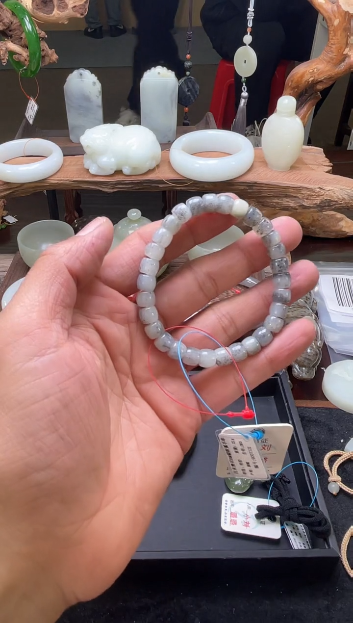 【闪购商品】和田玉手串未镶嵌卡8且末远矿青花极限弧9007121