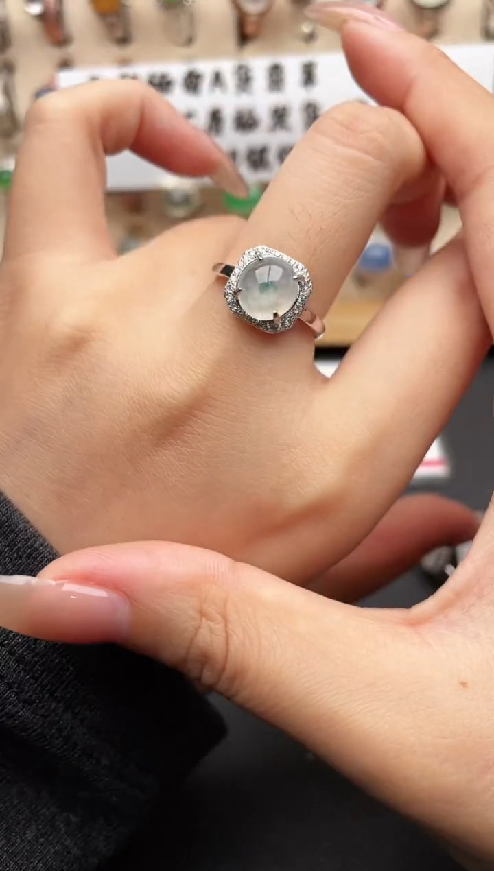 银S925镶嵌戒指翡翠一物一证一礼盒