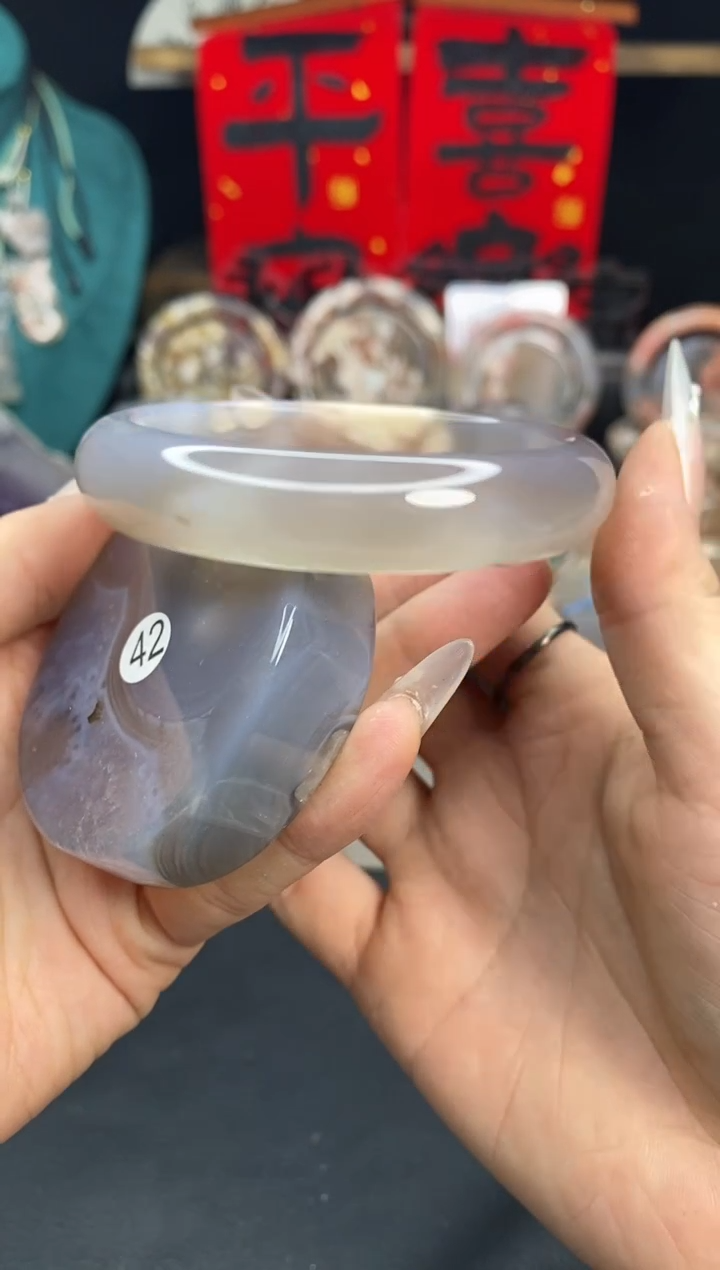 【闪购商品】石英质玉手镯（圆镯）未镶嵌61