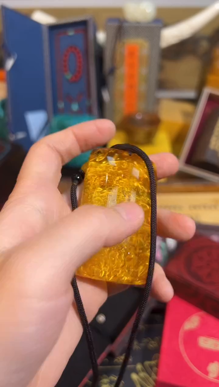 【闪购商品】琥珀颈饰未镶嵌52凯凯凯凯凯凯凯凯