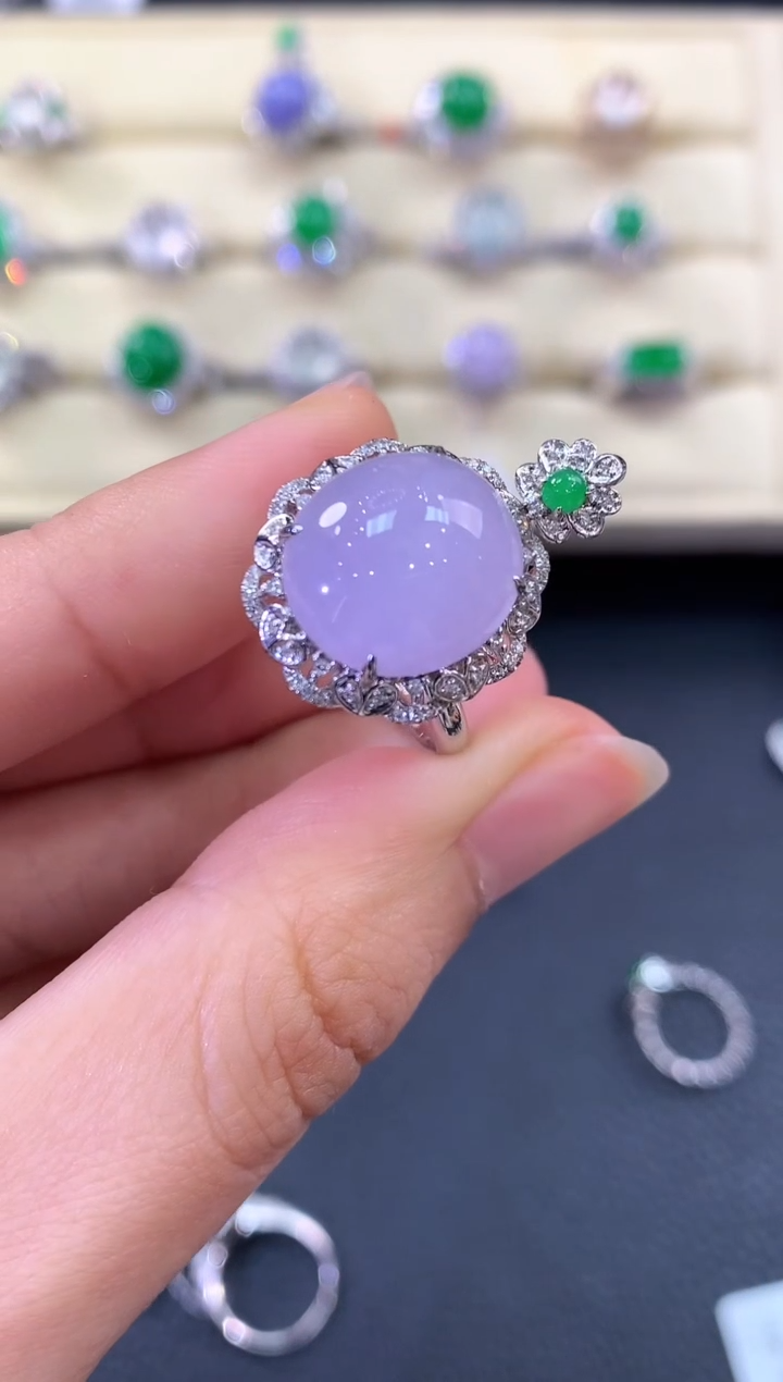 【闪购商品】翡翠戒指18K金镶嵌b105      有色差