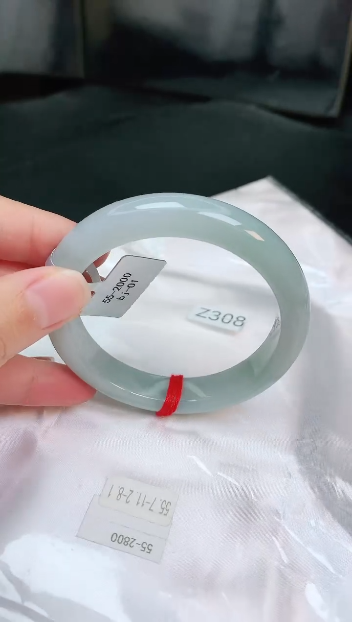 【闪购商品】翡翠手镯未镶嵌缅甸天然A货翡翠手镯