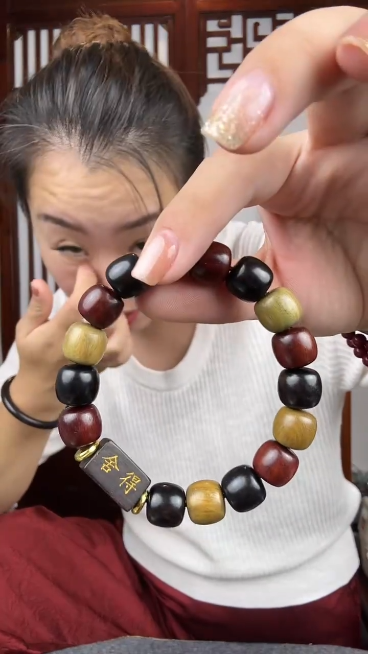 维腊木（绿檀）阿根廷绿檀多宝手串