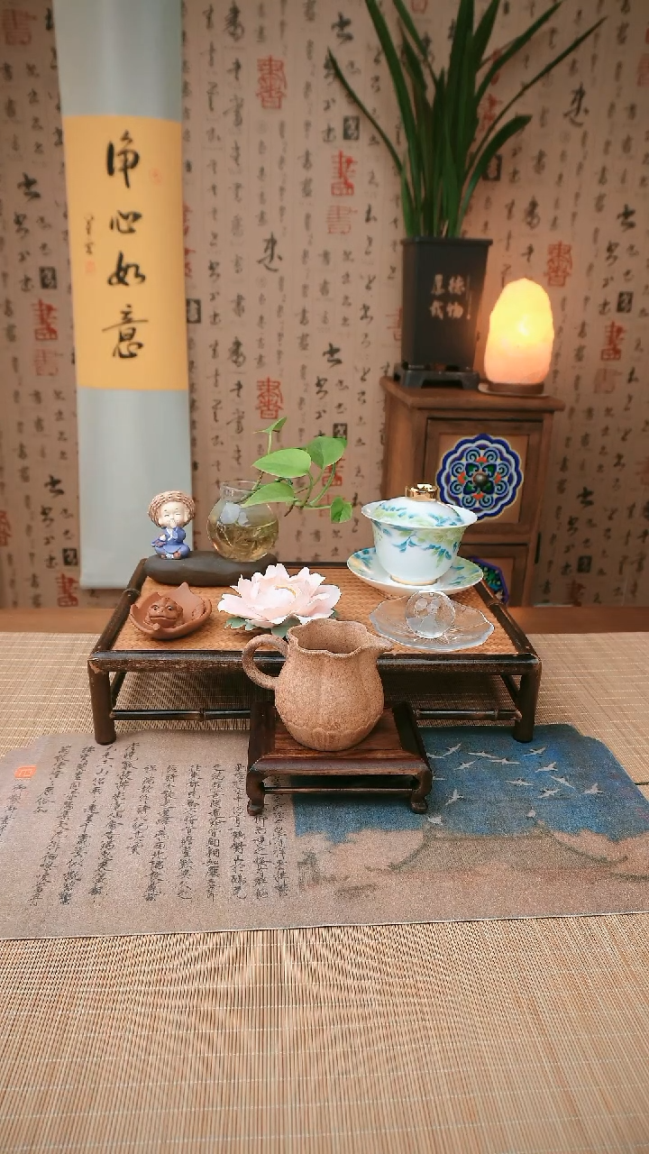 【闪购商品】老岩泥葵口公道杯