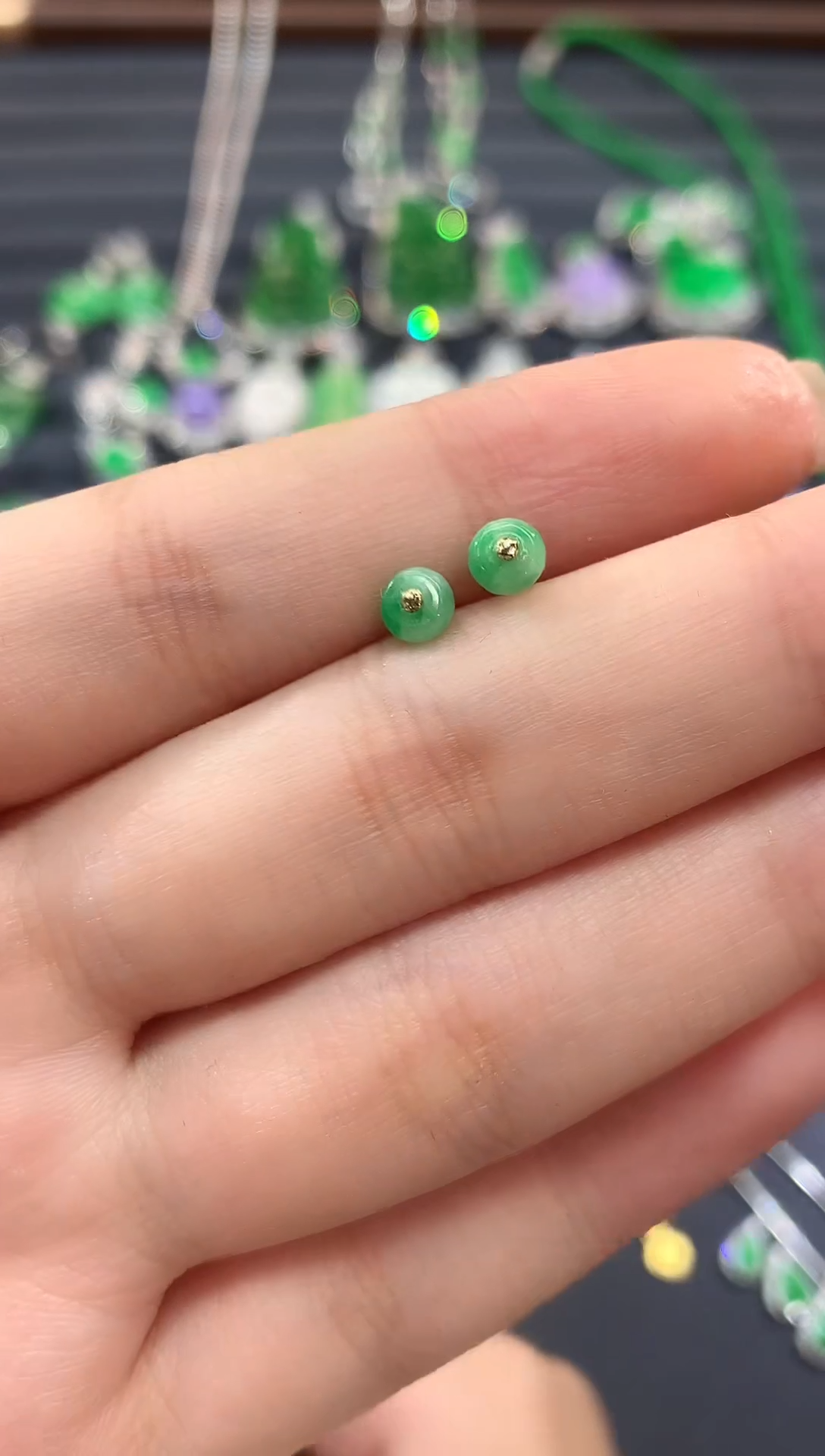 颈饰18K金镶嵌翡翠35-耳饰