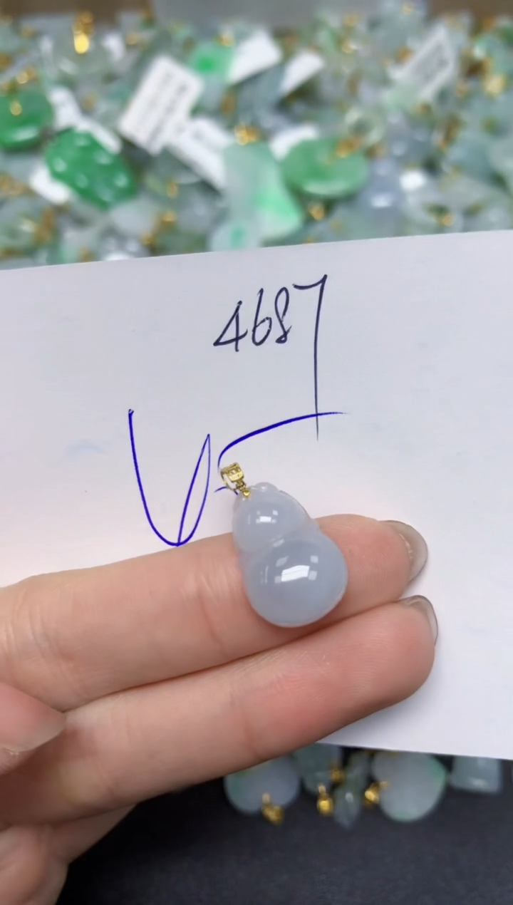 【闪购商品】翡翠颈饰18K金镶嵌天然翡翠A货