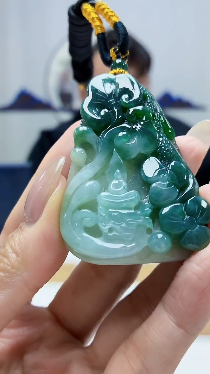 未镶嵌定制翡翠5060MM-毛货挂件52