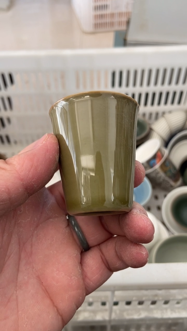 杯无运费险有瑕疵的摄影的产品有使用过的痕迹有点脏介意勿拍