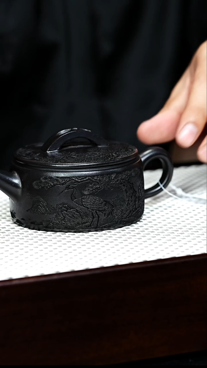 茶壶紫砂宜兴紫砂 松鹤汉瓦 石黄