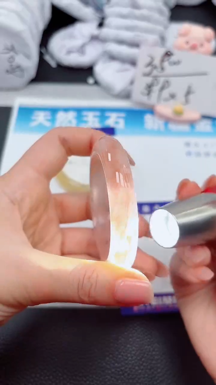 【闪购商品】石英质玉手镯未镶嵌441