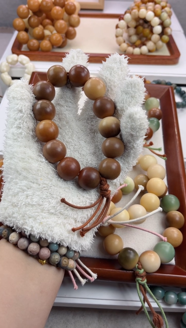 【闪购商品】菩提根/象牙果手串干磨苹果21mm手持v34