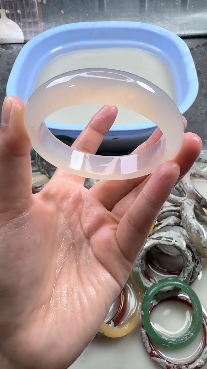 玛瑙/玉髓手镯未镶嵌72 6162