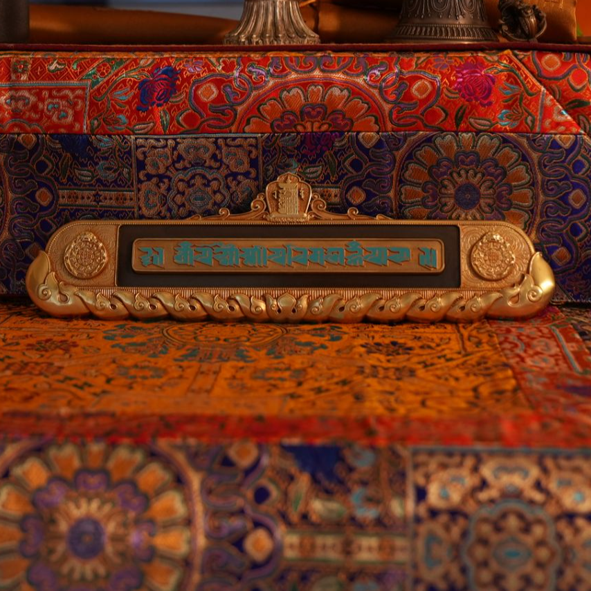 过门咒藏传门楣装饰