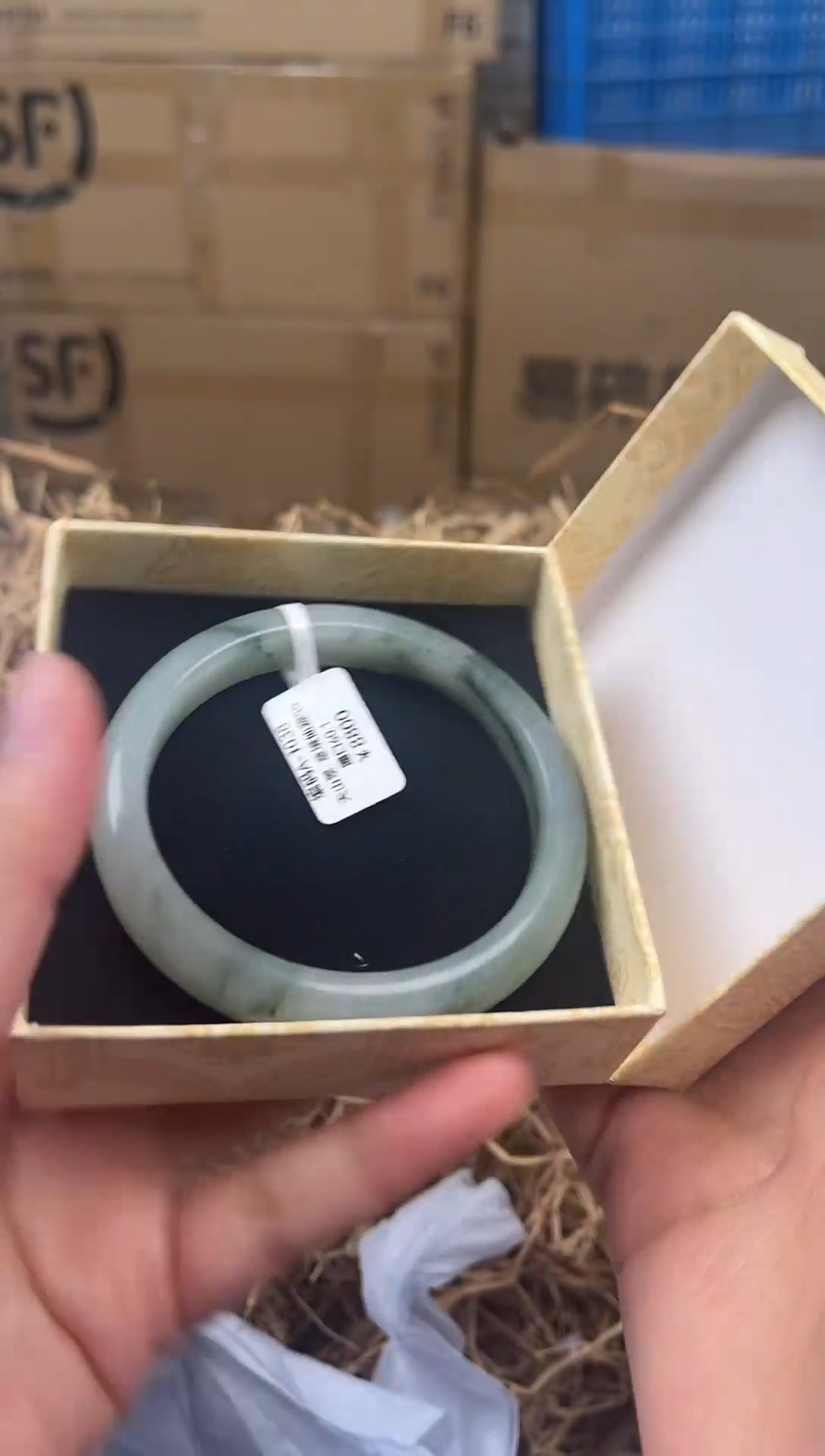 未镶嵌手镯石英质玉A-1038