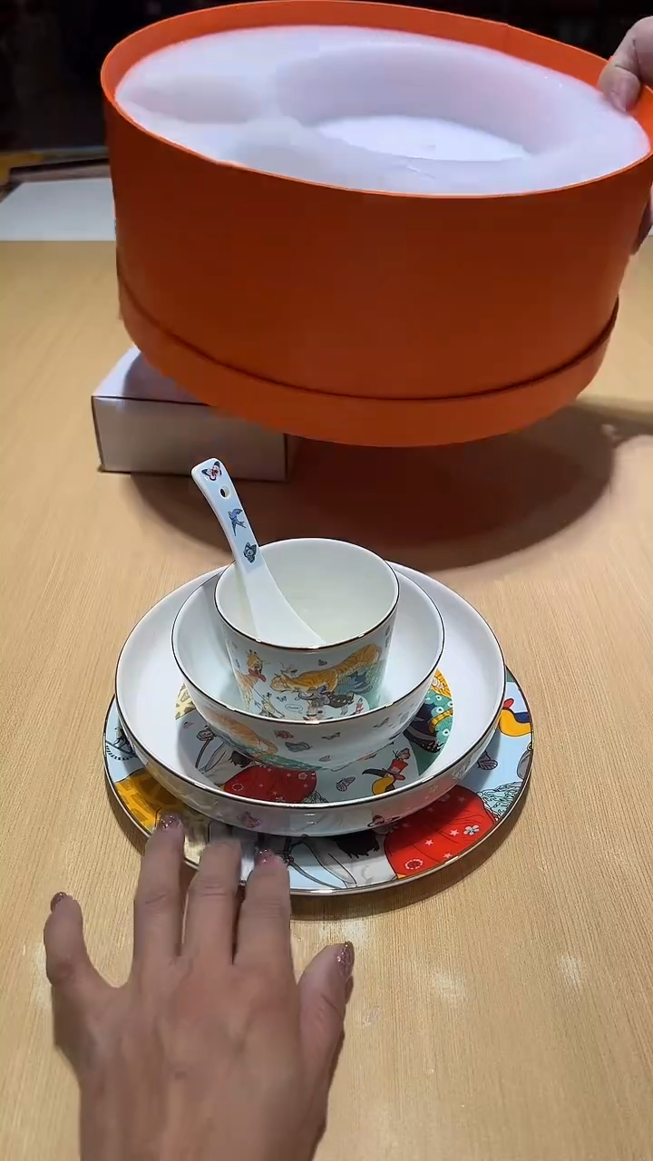 瓷片生活的本意是开心啊@@1