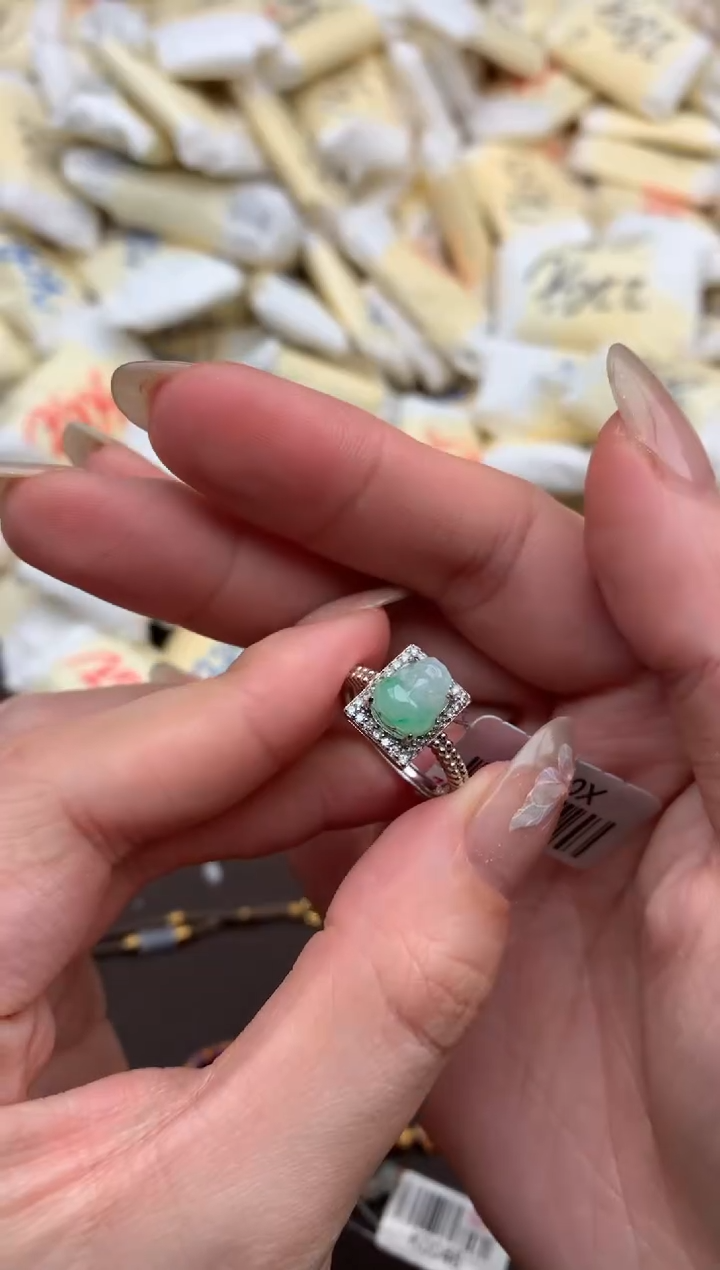 【闪购商品】翡翠挂件银S925镶嵌  一