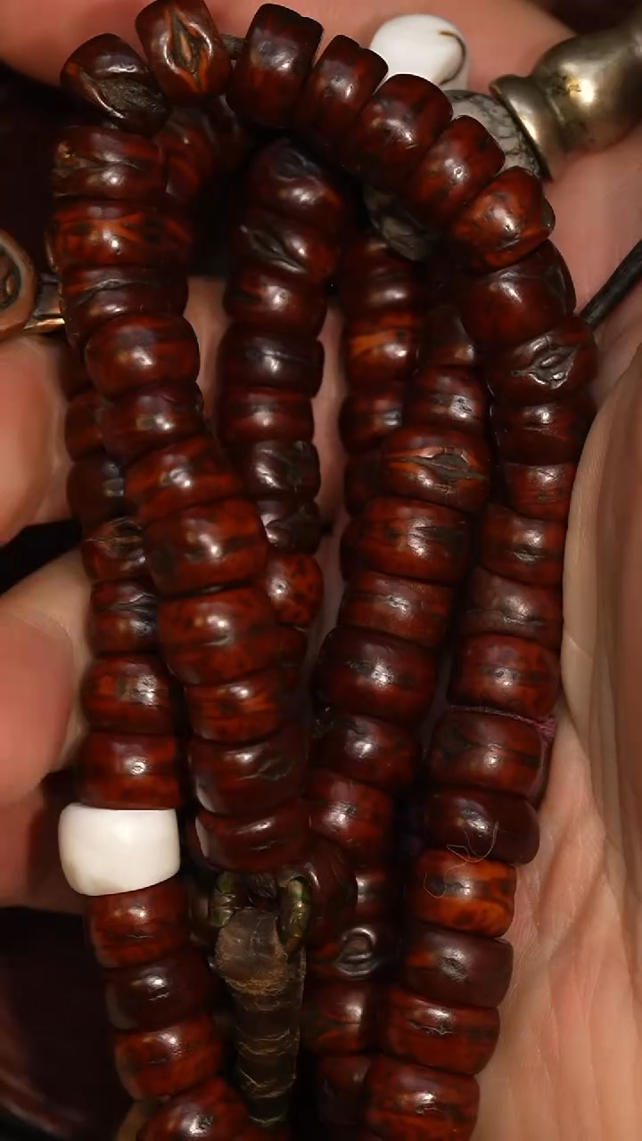 冲赛康胡子哥，藏传念珠207