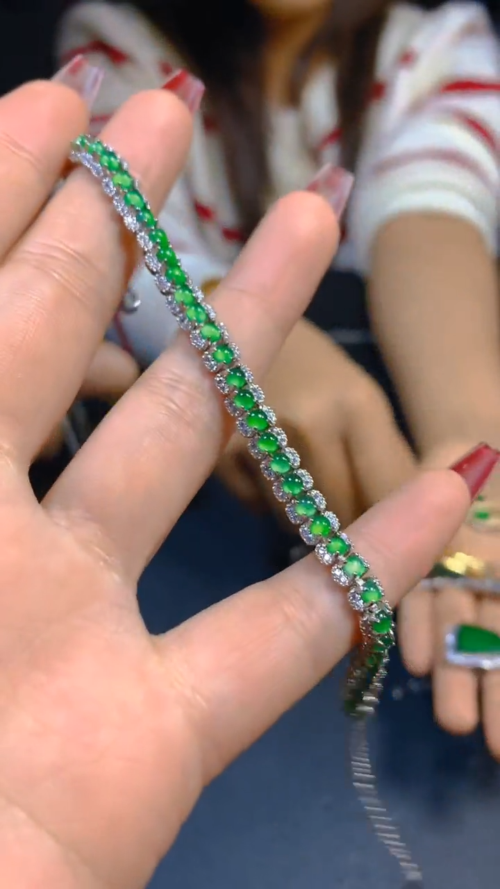 【闪购商品】翡翠手链未镶嵌0145869019多样性发一