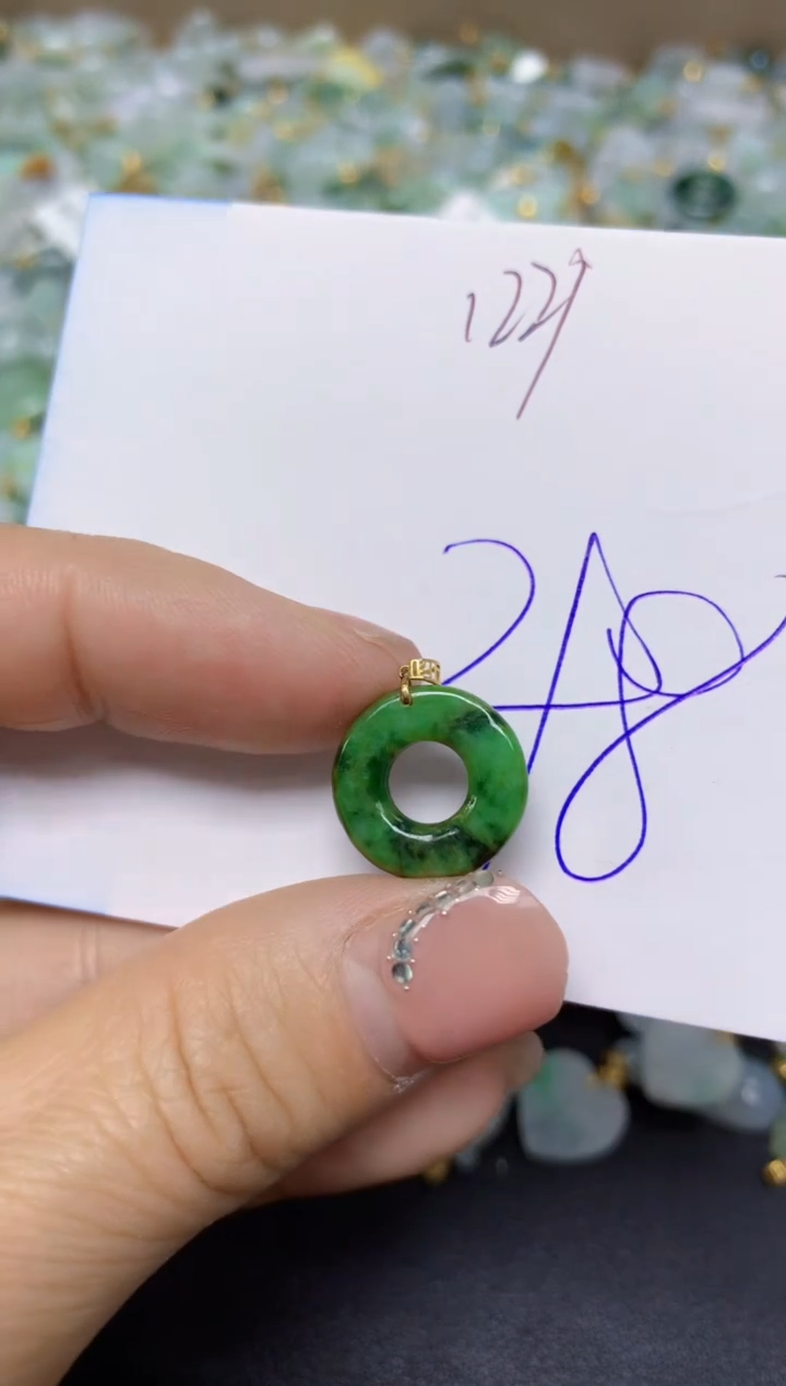 【闪购商品】翡翠挂件18K金镶嵌 天然翡翠A货