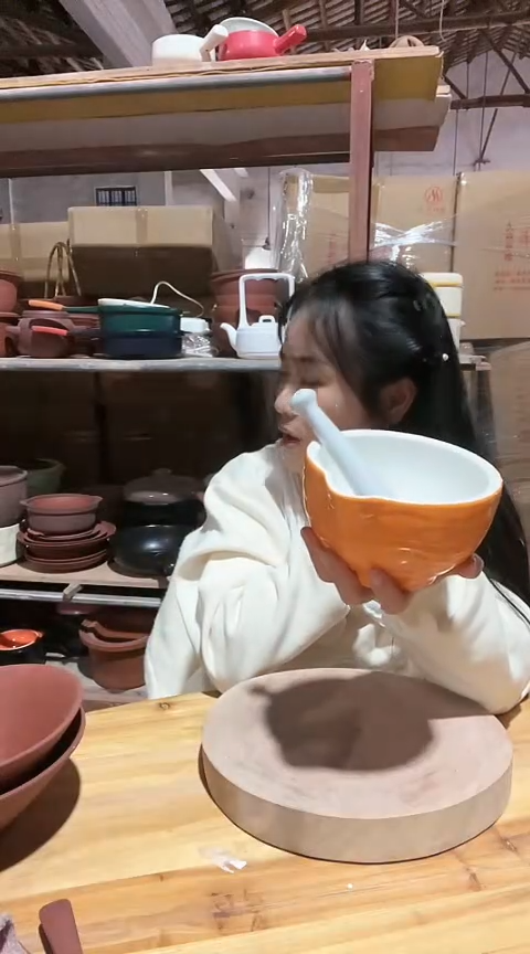 陶瑕疵橙色钵体一套