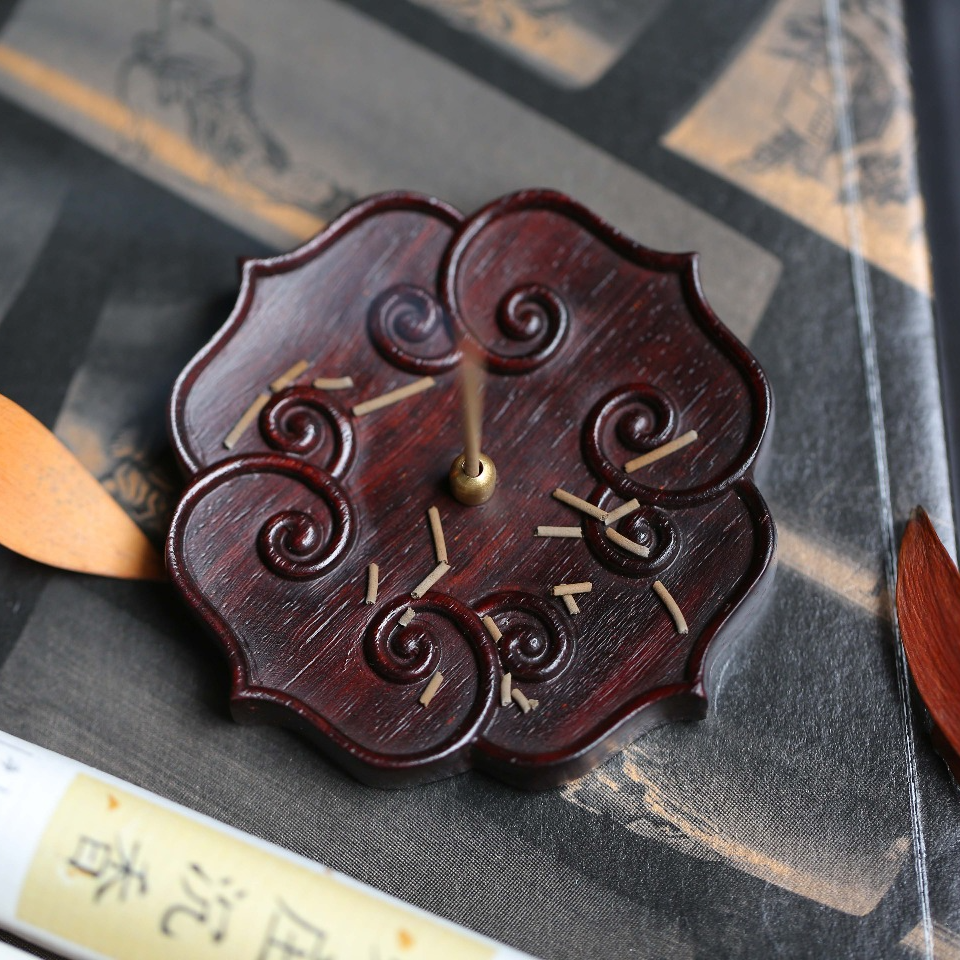 紫檀莲花香插70*70*10mm家用复古禅意