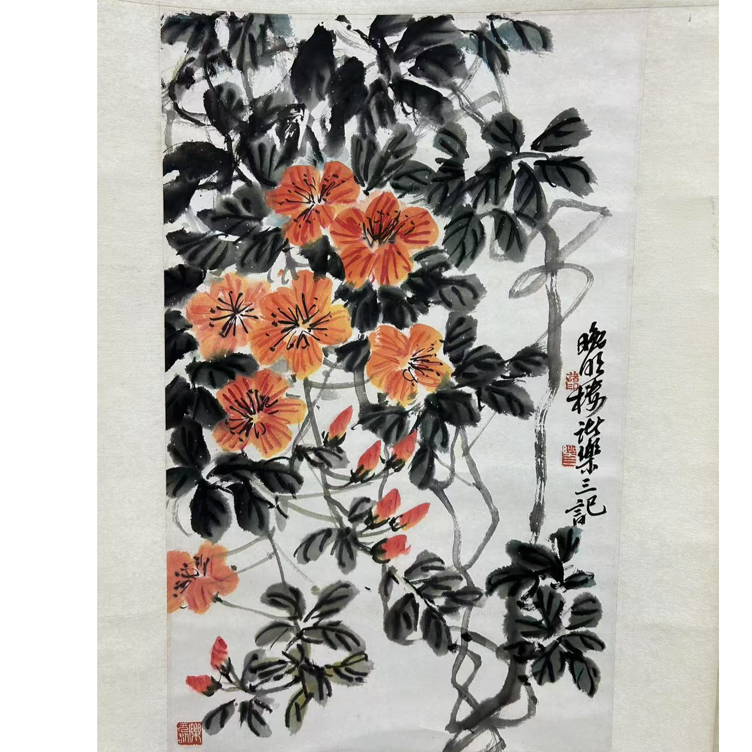 办公室悬挂真人手绘国画