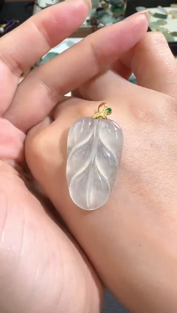 【闪购商品】翡翠颈饰18K金镶嵌0250224178