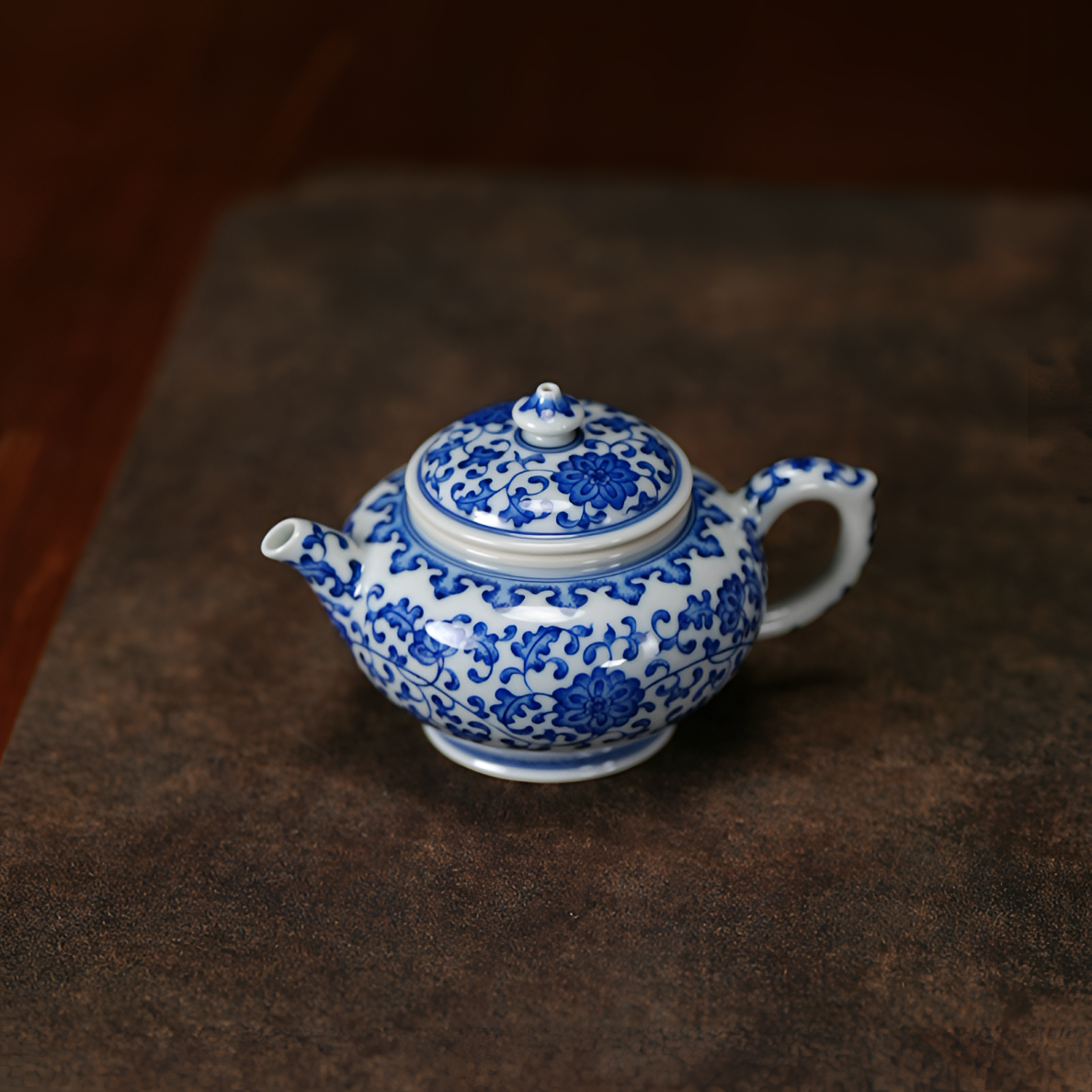 记石柴窑青花手绘缠枝莲茶壶瓷壶