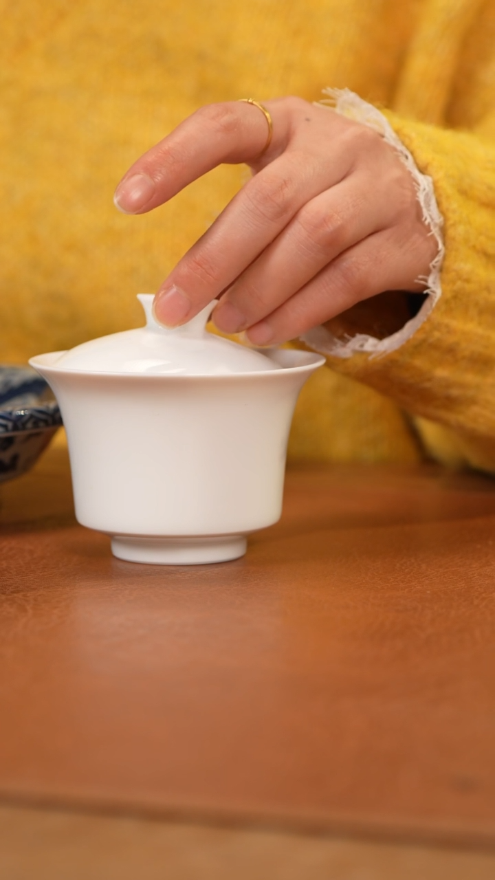 【闪购商品】杯景德镇白胎马蹄盖碗