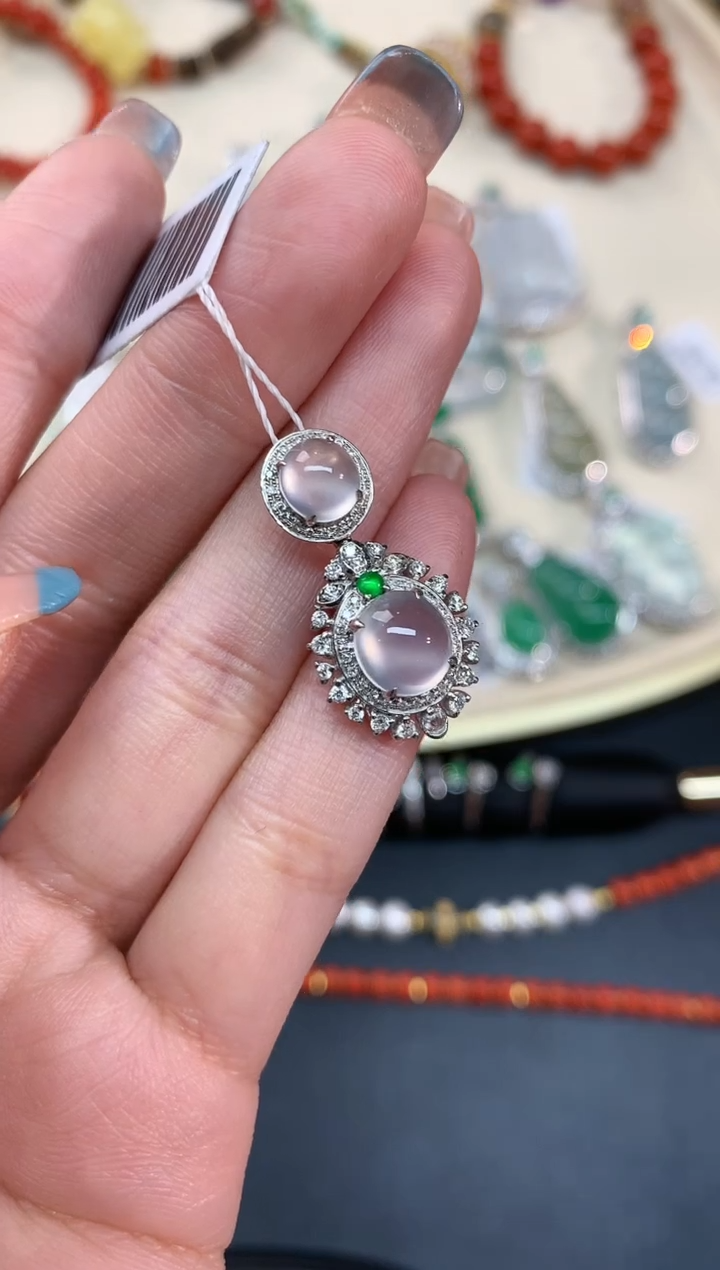 【闪购商品】翡翠吊坠(不含链)18K金镶嵌吊坠A178|9800