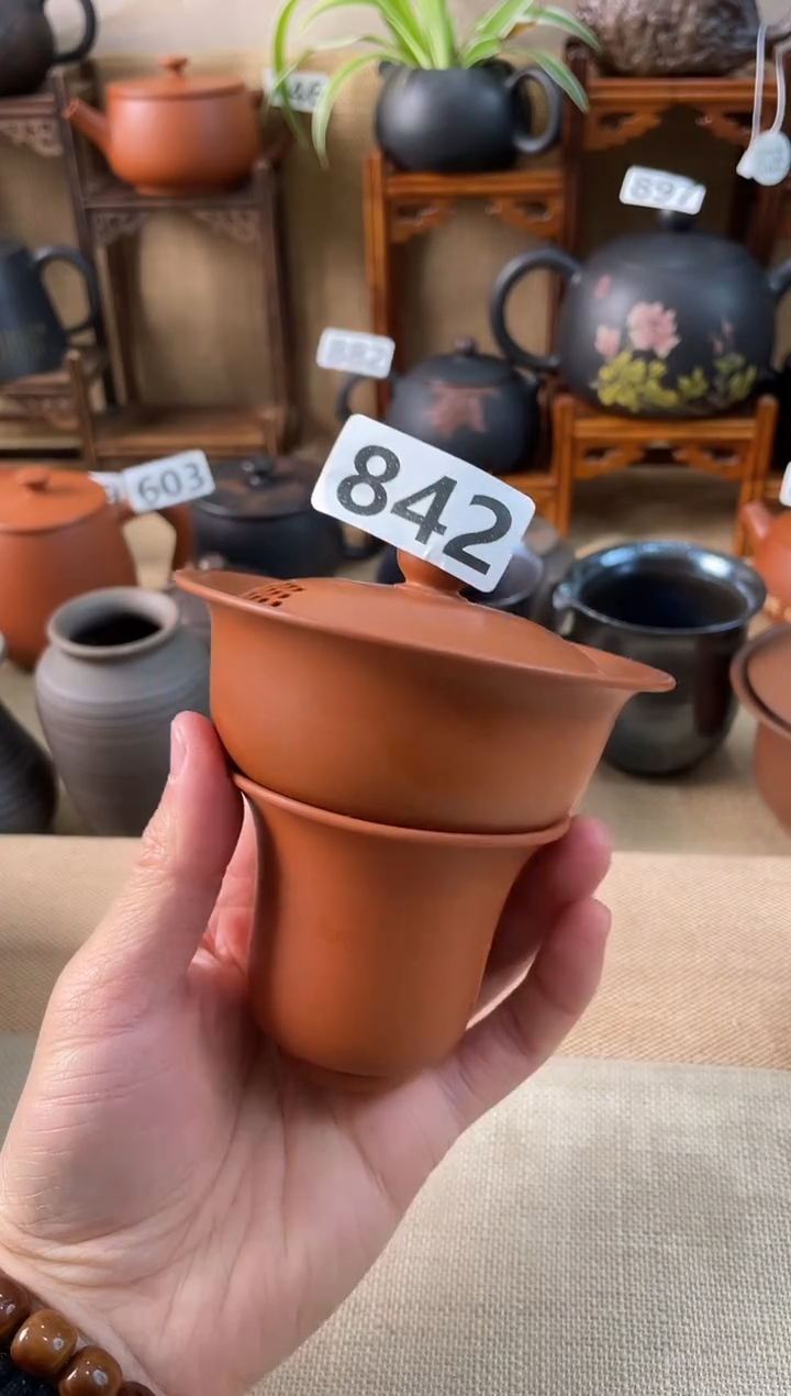 皇***翔 建水紫陶放漏复烧手抓842