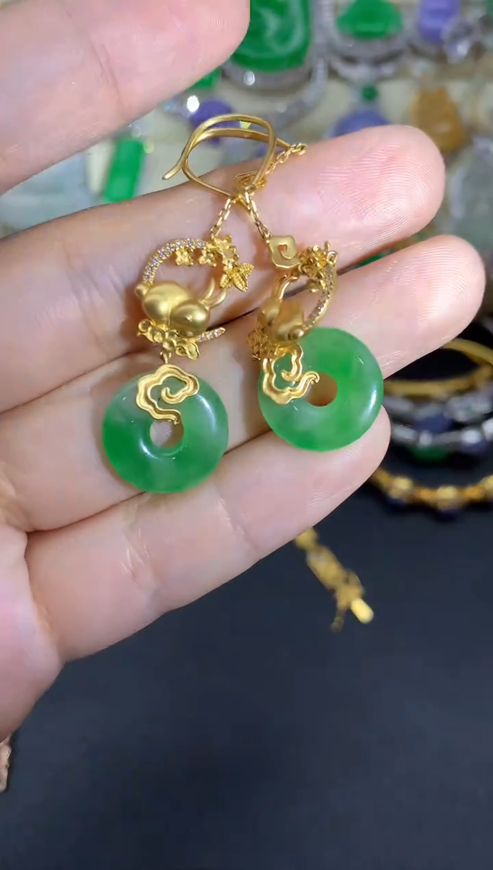 【闪购商品】翡翠颈饰18K金镶嵌611-中国好珍宝