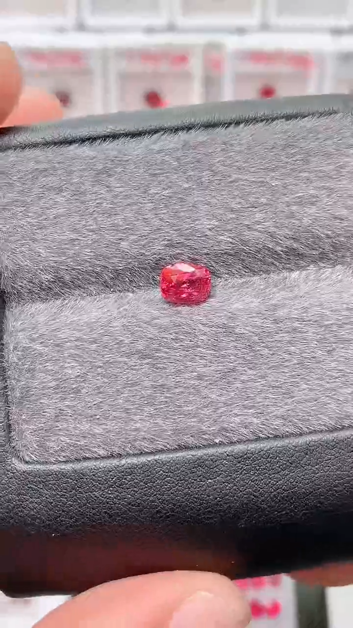 【闪购商品】尖晶石裸石未镶嵌7/1.22