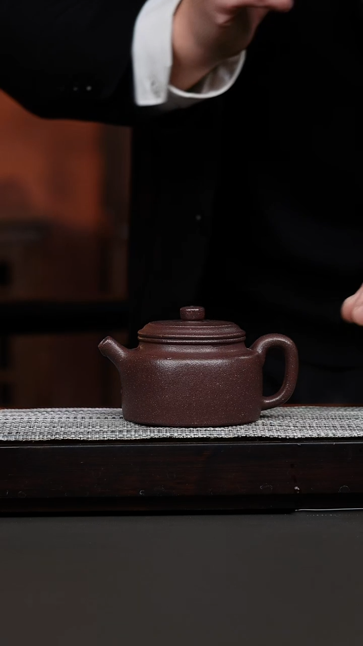 茶壶紫砂桃花泥德钟