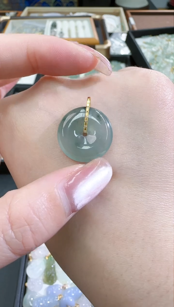 【闪购商品】翡翠颈饰18K金镶嵌25021081