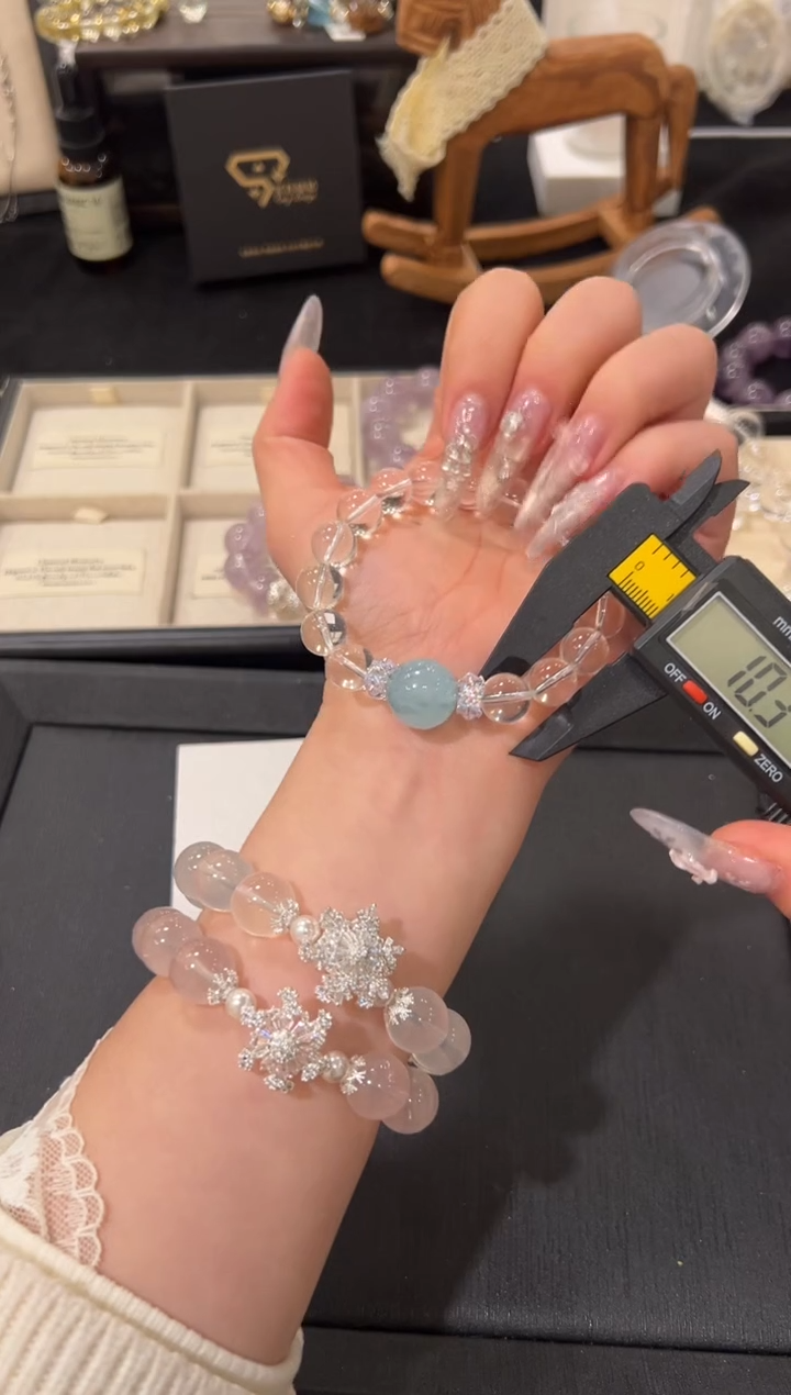 未镶嵌手链水晶白水海蓝宝设计款手串