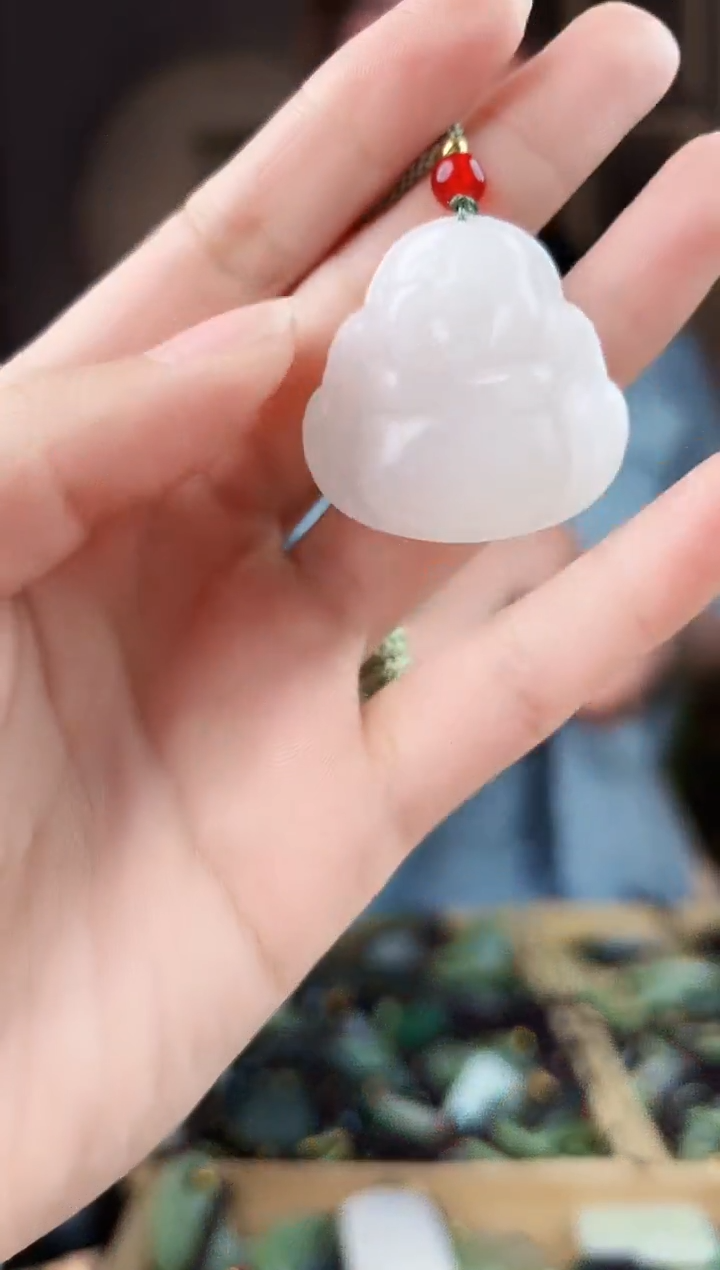 颈饰未镶嵌和田玉拍一发一，多样性发货