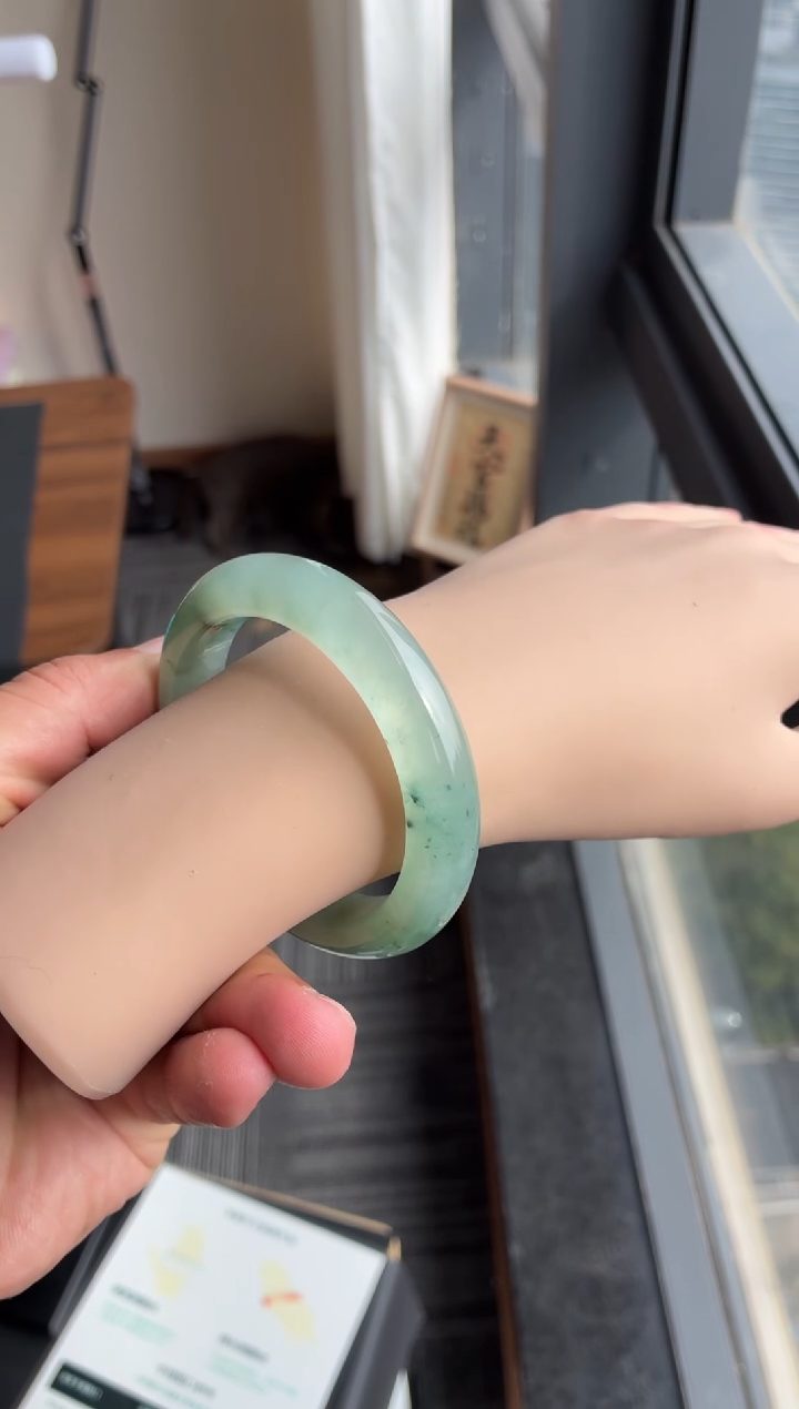 未镶嵌手镯翡翠60号54.6*12*9.3正圈