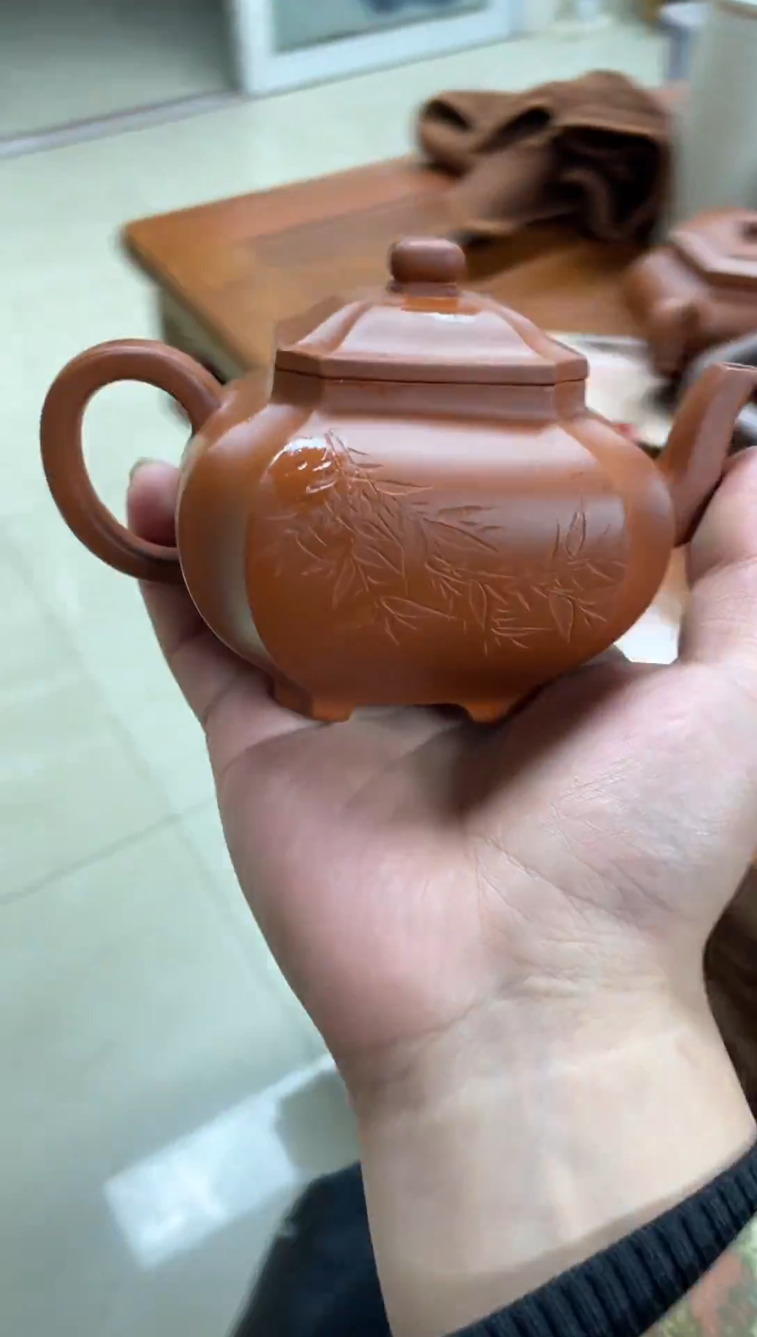 茶壶紫砂刻绘抽角