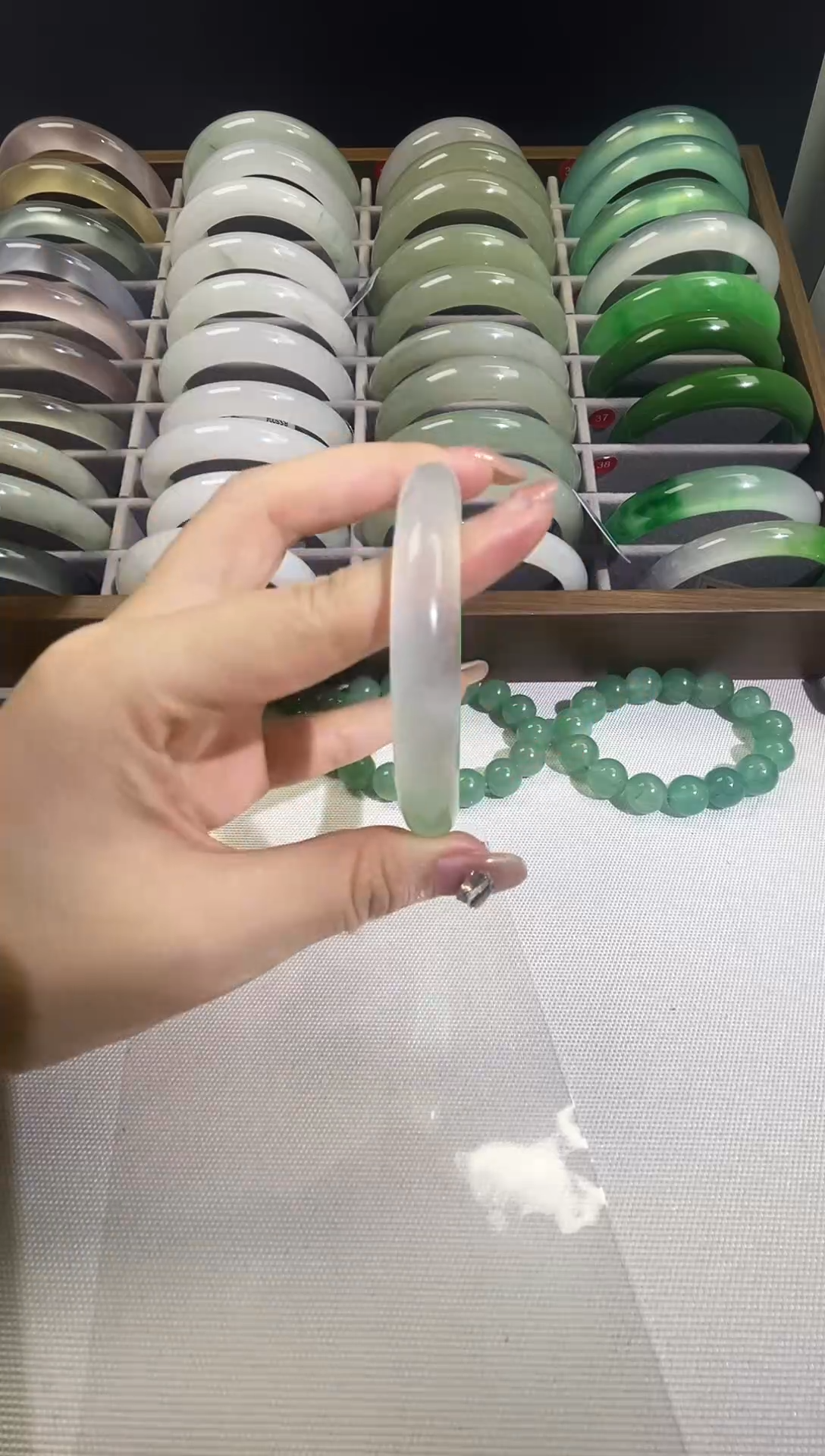 灵动飘花高货毕业款手镯