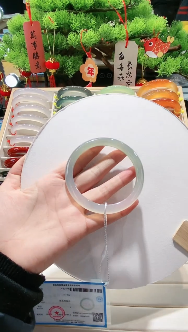 【闪购商品】玛瑙/玉髓手镯未镶嵌35-62.5