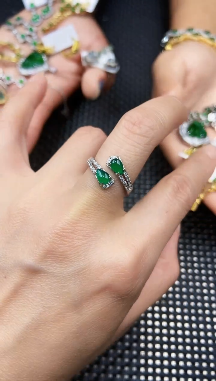 翡翠未镶嵌戒指111111111