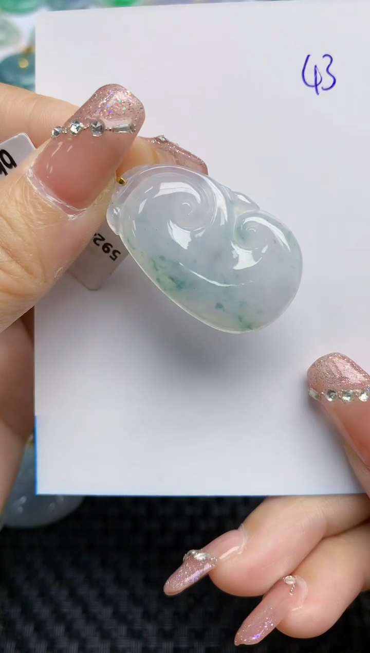 【闪购商品】翡翠颈饰18K金镶嵌天然A货翡翠 43