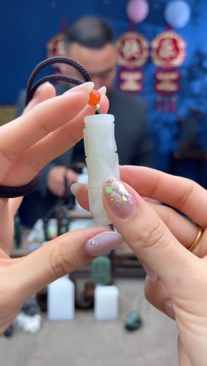 【闪购商品】和田玉颈饰未镶嵌1